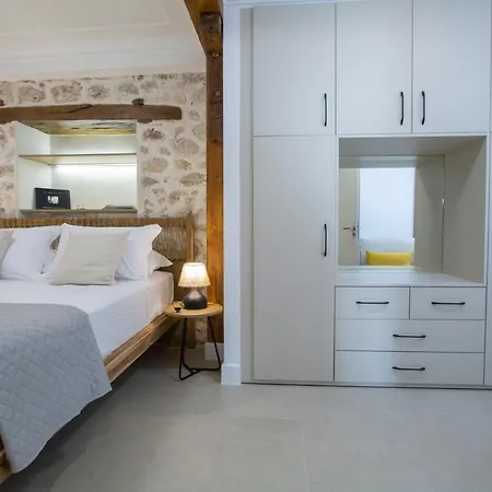 Angestrale Stone Apartment *